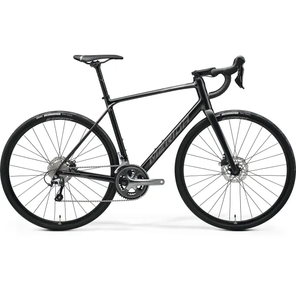 Велосипед MERIDA SCULTURA ENDURANCE 300 SILK BLACK XL Велосипед MERIDA SCULTURA ENDURANCE 300 SILK BLACK XL