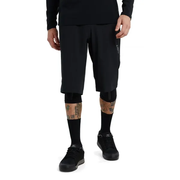 Велошорти Race Face Traverse Shorts Black M Велошорти Race Face Traverse Shorts Black M