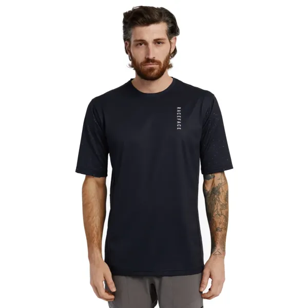 Велофутболка RaceFace Indy SS Jersey Black Велофутболка RaceFace Indy SS Jersey Black