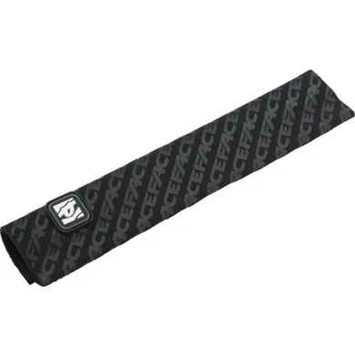 Захист пера рами Race Face Chain Pad Black