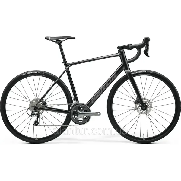 Велосипед MERIDA SCULTURA ENDURANCE 300 Shimano Tiagra SILK BLACK Велосипед MERIDA SCULTURA ENDURANCE 300 Shimano Tiagra SILK BLACK