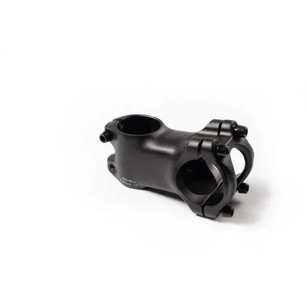 Вынос руля ZOOM TDS-D479-8FOV, 31,8 мм, 60 мм, 7°, черный Вынос руля ZOOM TDS-D479-8FOV, 31,8 мм, 60 мм, 7°, черный