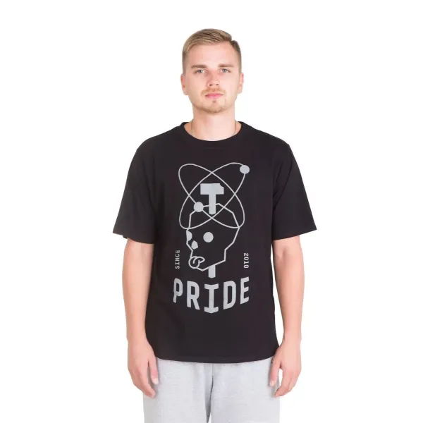 Футболка Pride ЧЕРЕП черная
